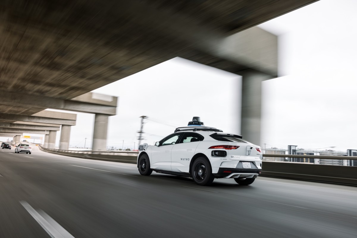 Pranešama, kad Waymo surinko 16 mlrd. USD finansavimo etapą